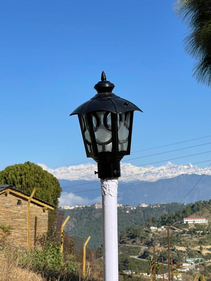 Bsr Farms Resort Pauri ภายนอก รูปภาพ