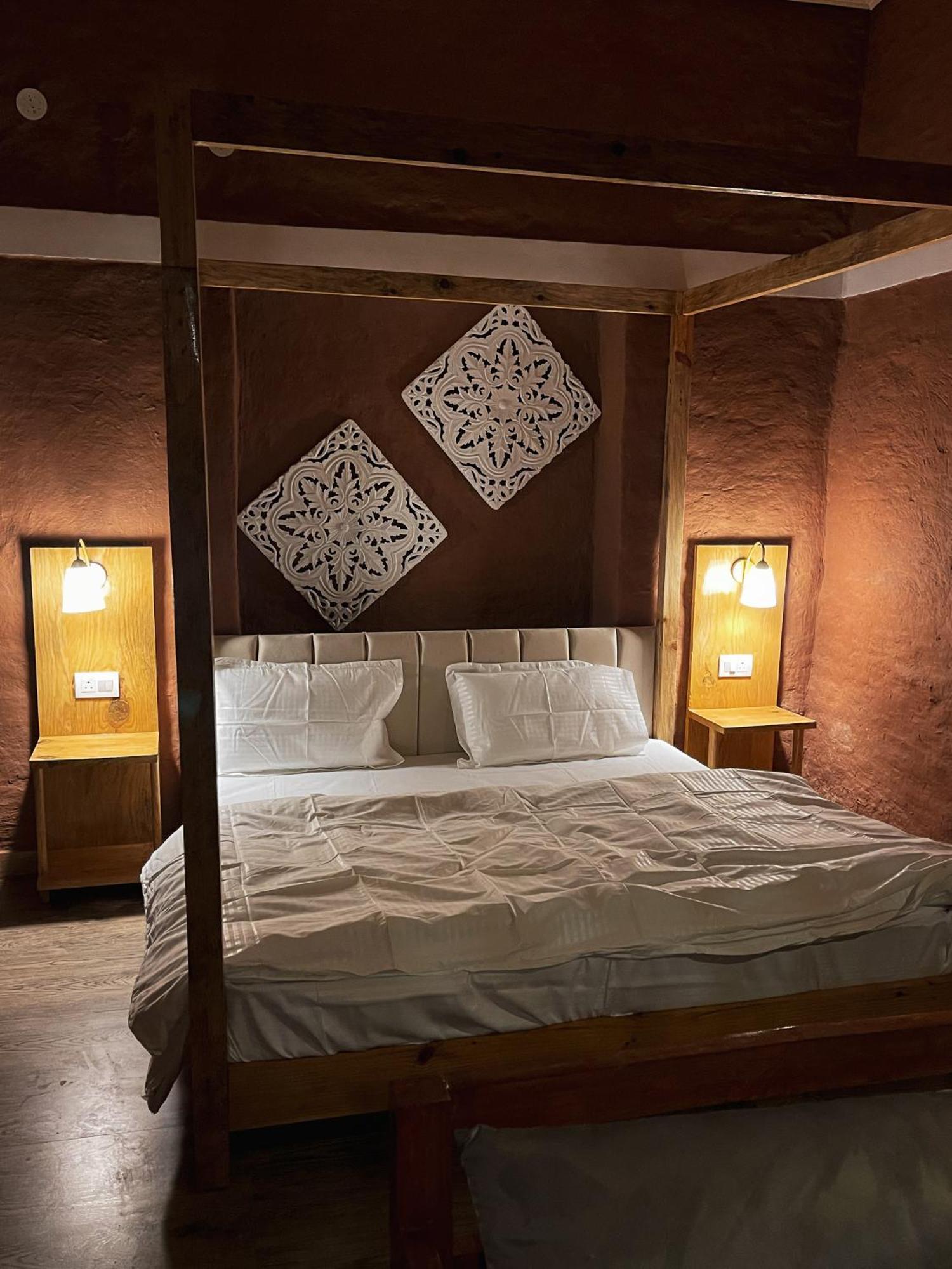 Bsr Farms Resort Pauri ภายนอก รูปภาพ