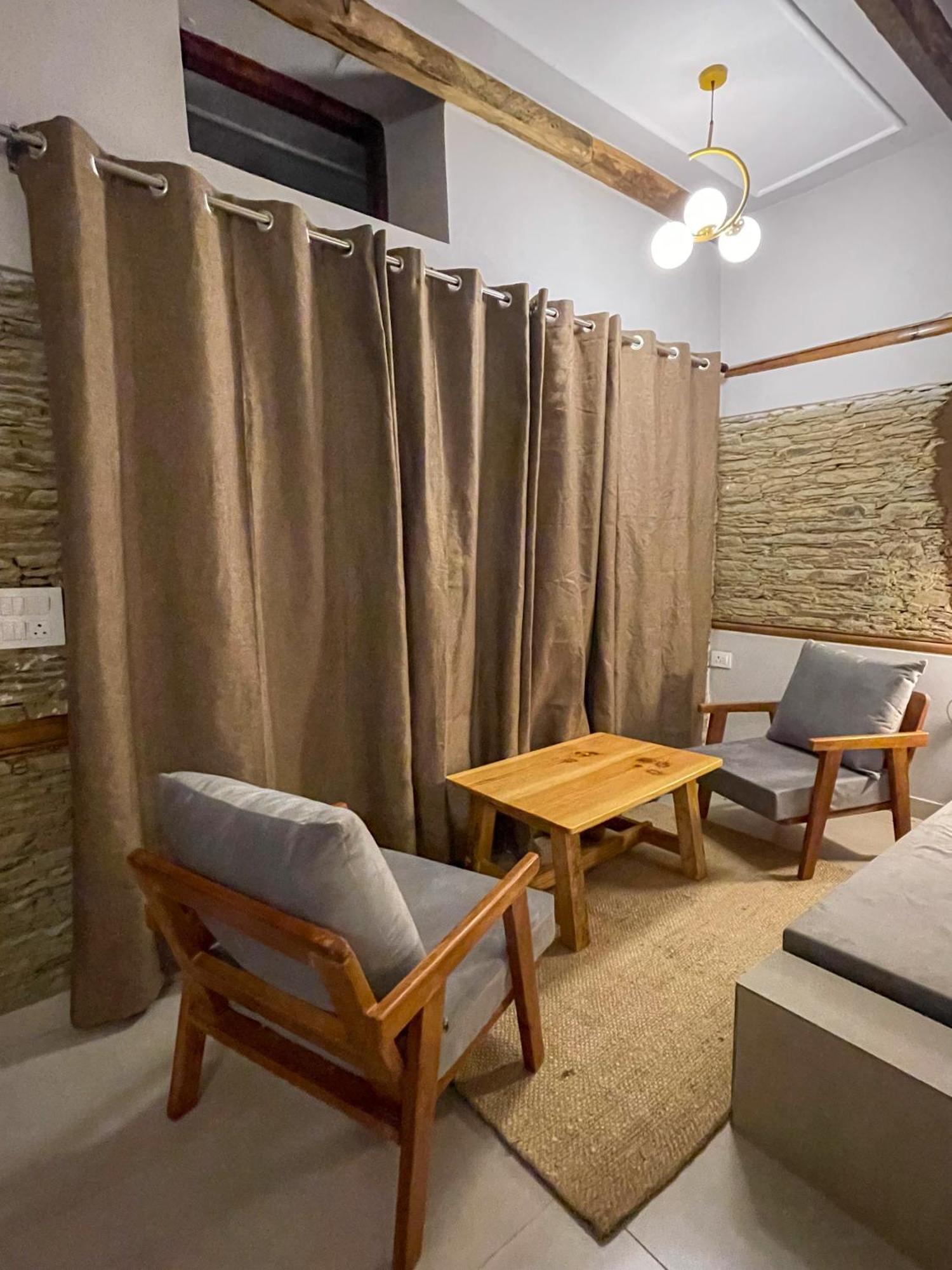 Bsr Farms Resort Pauri ภายนอก รูปภาพ