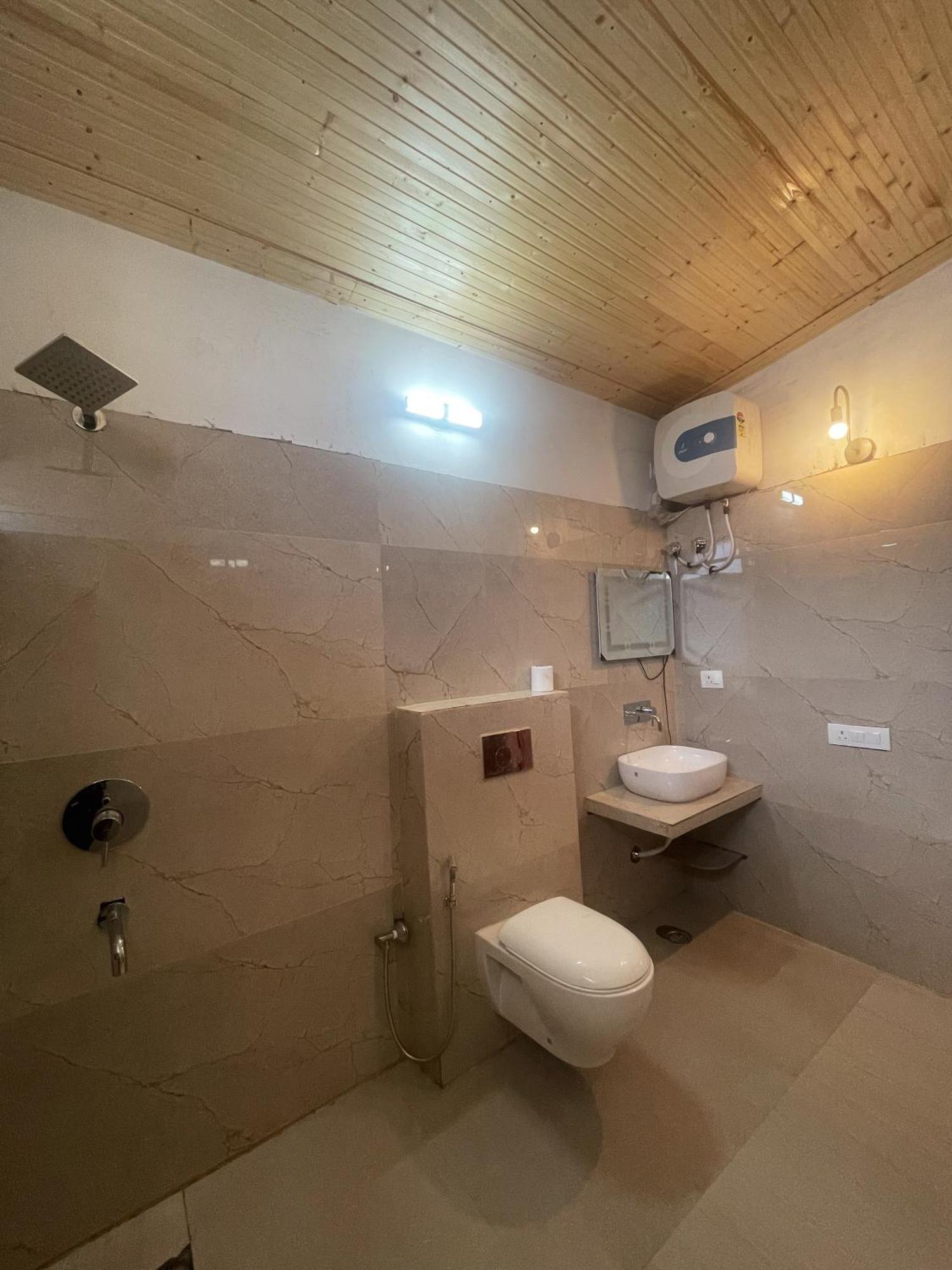 Bsr Farms Resort Pauri ภายนอก รูปภาพ