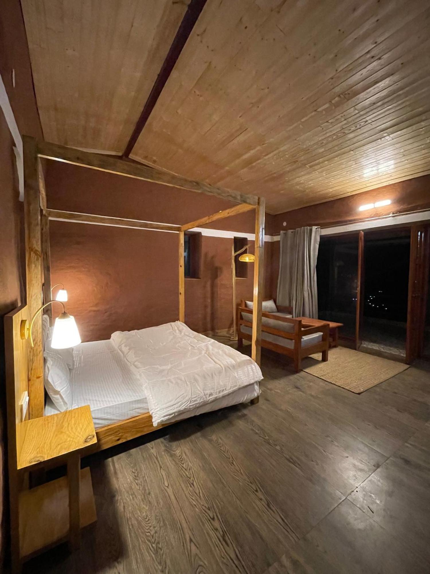 Bsr Farms Resort Pauri ภายนอก รูปภาพ